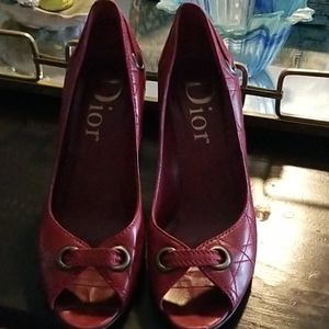 Dior peep toe shoes